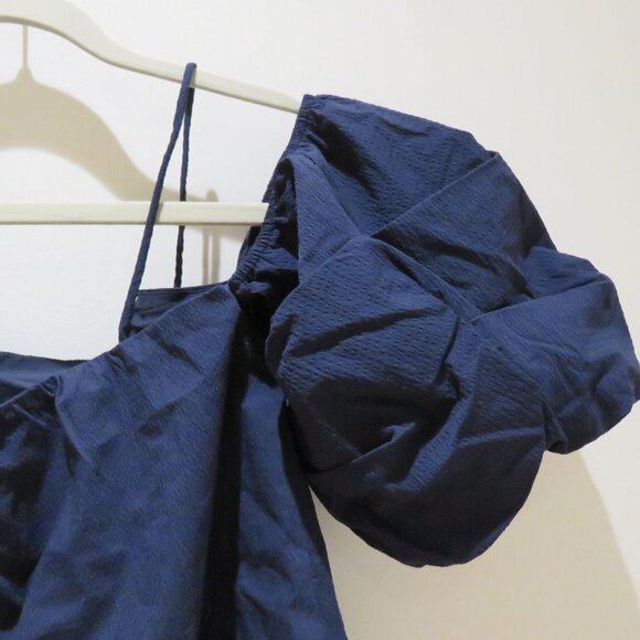 LOVE BONITO Cropped Puff Sleeve Top in Navy Feminine Academia - Size US 4 NWT - Picture 9 of 11